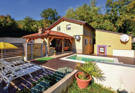 Villa in Krkavče, Slovenia