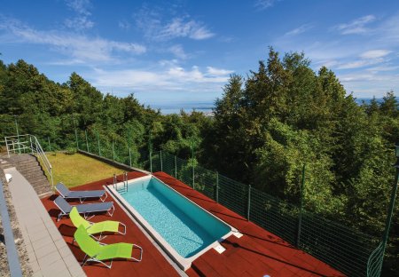Villa in Pomjan, Slovenia