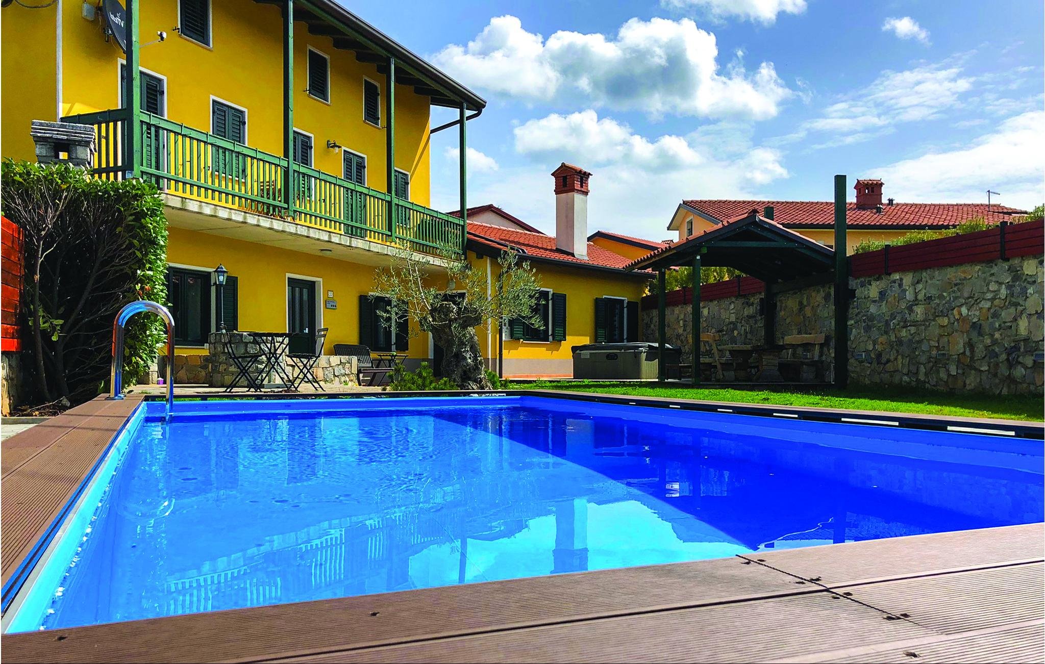 Picture of villa