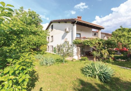 Apartment in Žapuže, Slovenia