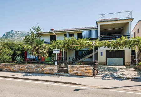 Studio Apartment in Seline, Croatia