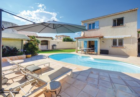 Villa in Les Groules-Les Breguieres, the South of France
