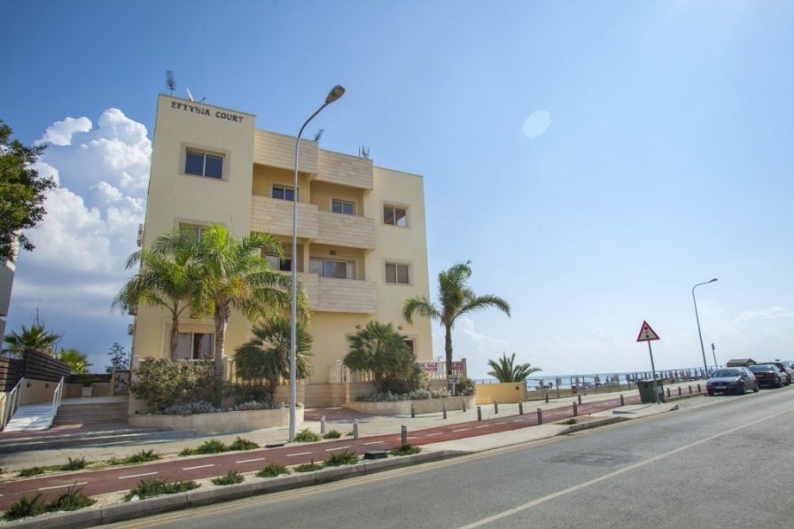 Villa to rent in Larnaca Town, Cyprus 221900