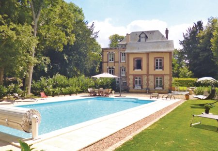 Villa in Fleury-sur-Andelle, France