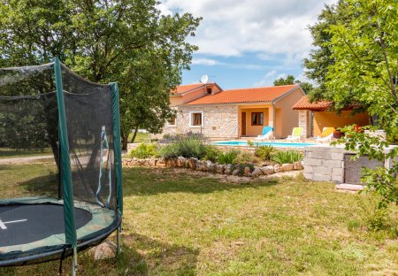 Villa in Juršići, Croatia