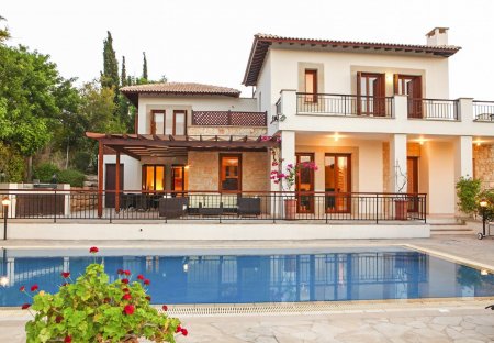Villa in Aphrodite Hills, Cyprus