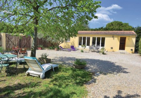Villa in Caderousse, the South of France