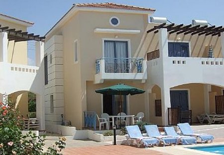 Villa in Universal Gardens, Cyprus: Sunbeds exclusively for Adonis guests