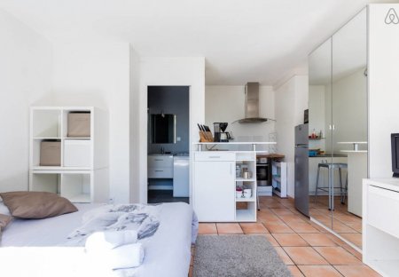 Studio Apartment in La Colline, the South of France