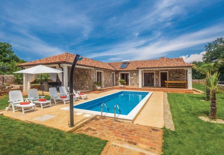 Villa in Gostinjac, Croatia