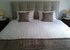King Size bed 180 x 200 cm