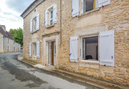 Villa in Savignac-les-Églises, France