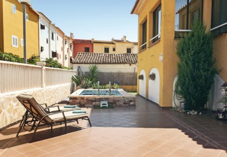 Villa in Playa Oliva, Spain