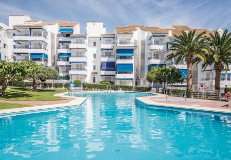 Apartment in Las Fuentes, Spain