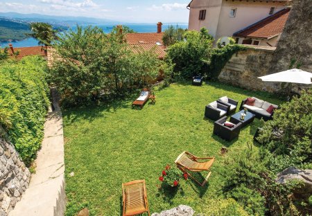 Villa in Pobri, Croatia