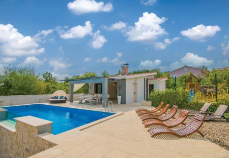 Villa in Grubine, Croatia