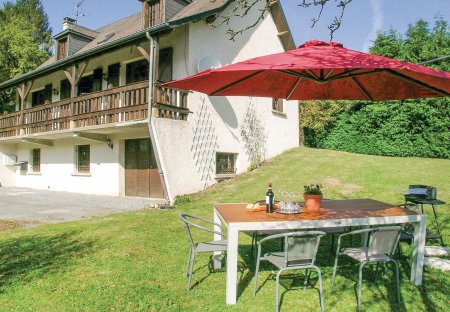 Villa in Tarnac, France