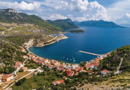 Villa in Trstenik, Croatia