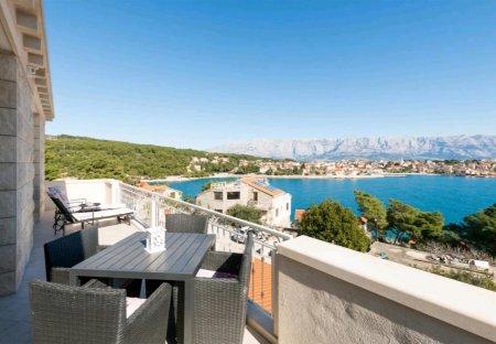 Apartment in Selca, Croatia
