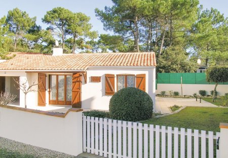 Villa in La Tranche-sur-Mer, France