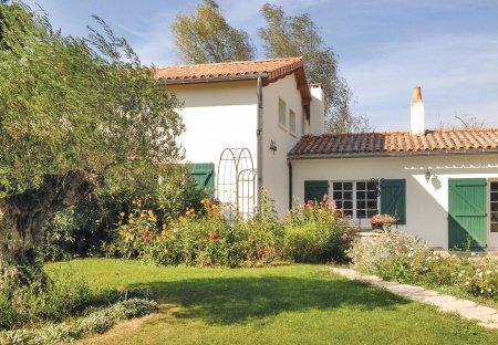 Villa in Saint-Michel-en-l'Herm, France