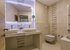 Bedroom "Butterfly" and bathroom ensuite with bath tub