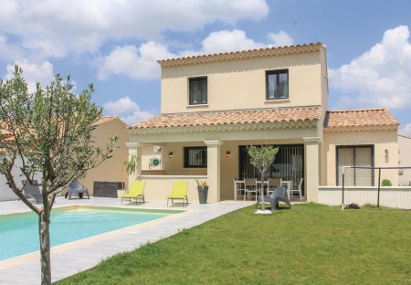 Villa in Rochefort-du-Gard, the South of France