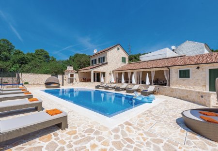 Villa in Dubrava Kod Šibenika, Croatia