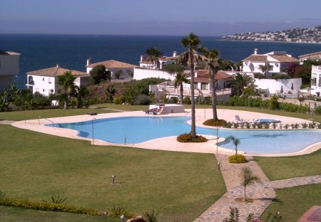 Apartment in Las Farolas, Spain
