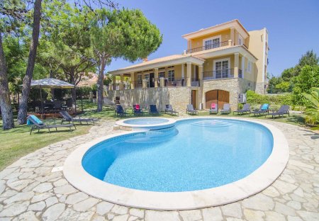 Villa in Garrão, Algarve