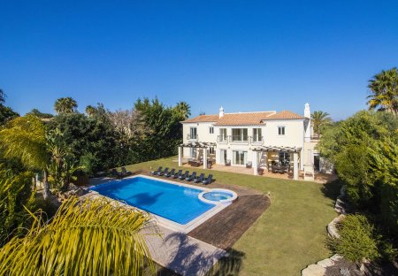 Villa in Garrão, Algarve