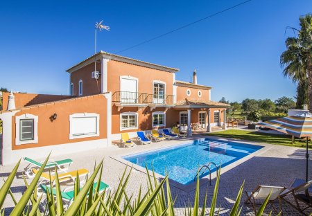 Villa in Ribeiro, Algarve