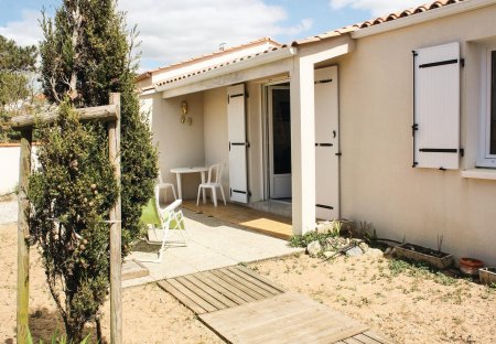 Villa in La Tranche-sur-Mer, France