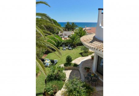 Villa in Alfanzina, Algarve