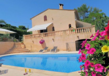 Villa in Peymeinade Ouest, the South of France