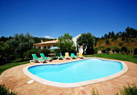 Villa in Mexilhoeira Grande, Algarve