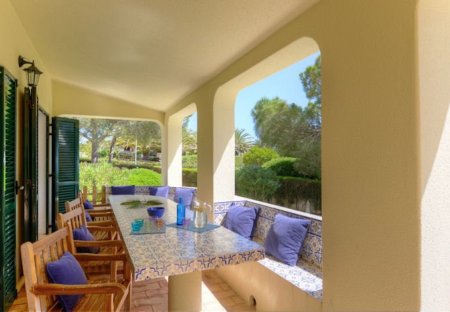 Villa in Alfanzina, Algarve