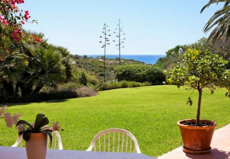 Villa in Alfanzina, Algarve