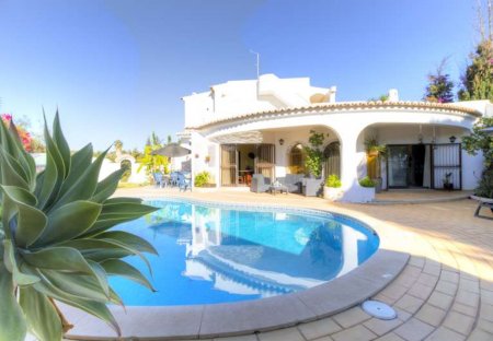 Villa in Benfarras, Algarve