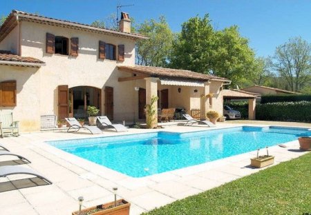 Villa in Saint-Cézaire-sur-Siagne, the South of France