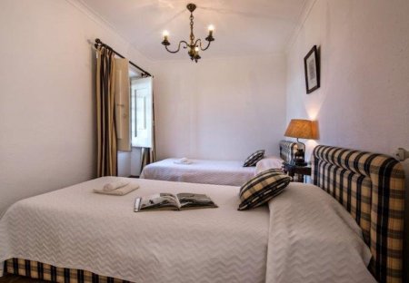 Villa in Ferragudo, Algarve