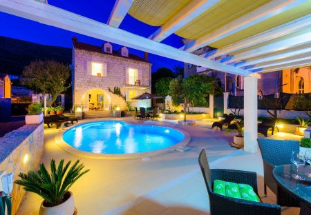 Villa in Pile, Croatia