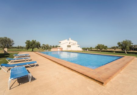 Apartment in San Jorge, Spain