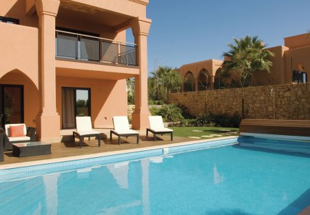 Villa in Alcantarilha, Algarve
