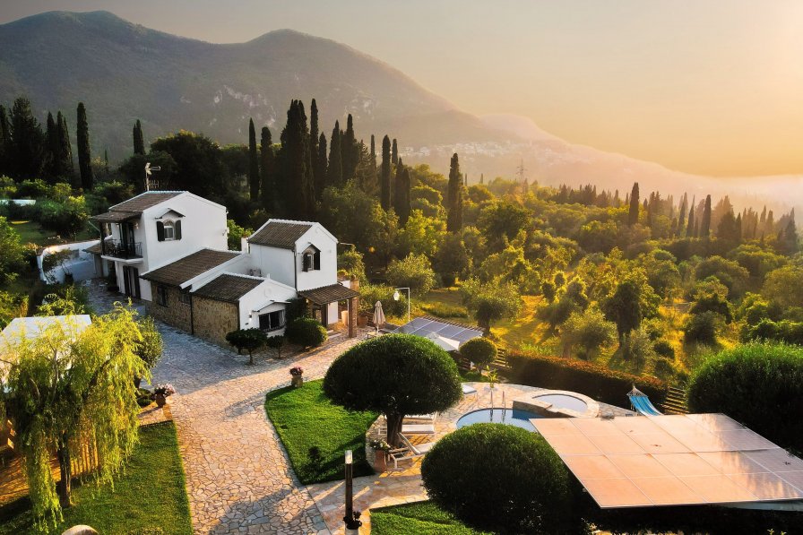 Villa in Greece, Achillion