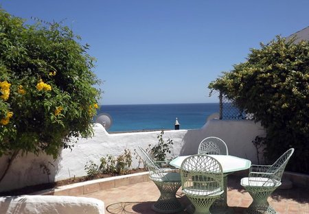 Villa in Burgau, Algarve: Stunning Sea Views