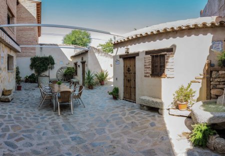 Villa in Gálvez, Spain