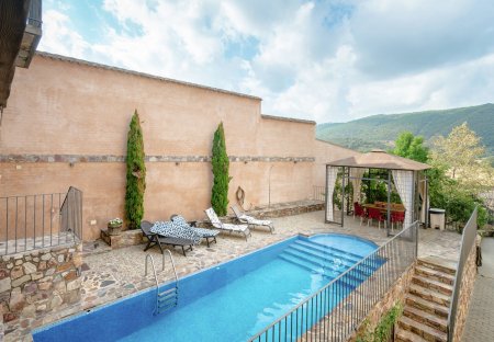 Cottage in Navas de Estena, Spain