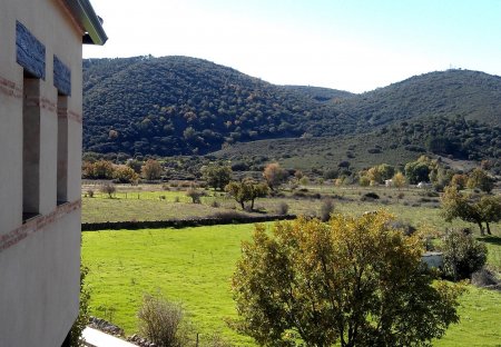 Cottage in Navas de Estena, Spain