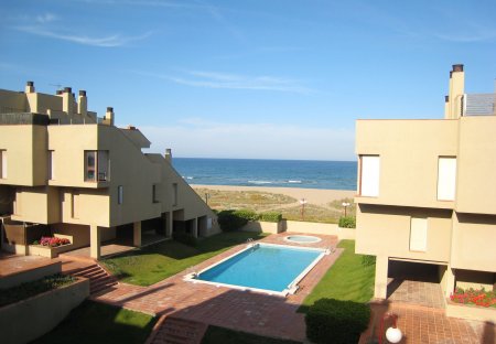 Apartment in Arenals de Mar, Spain